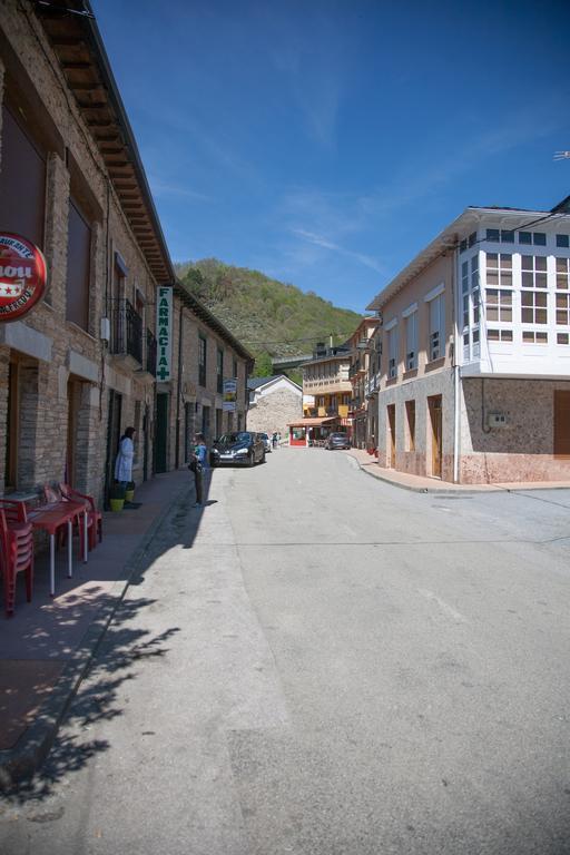 Casa Rural Pandelo Guest House Vega de Valcarce Bagian luar foto